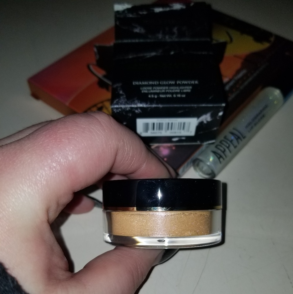 April Boxycharm bundle BNIB - Picture 7 of 8